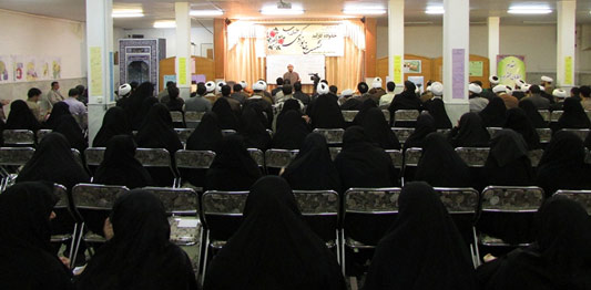 نشست خانوادگی طلاب